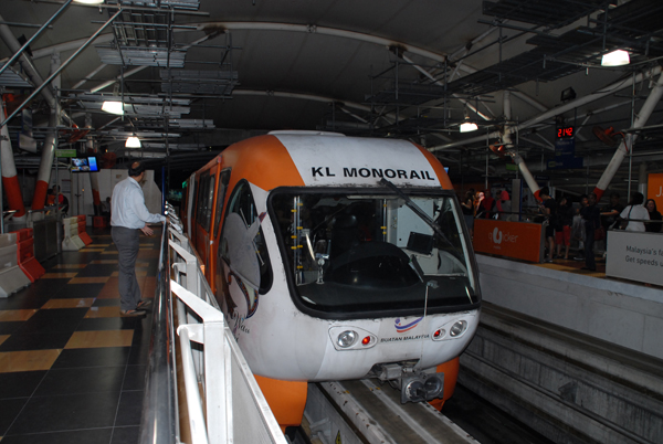 Monorail, sarana transportasi publik di Kuala Lumpur