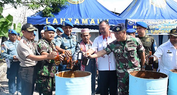 Pomal-Lantamal-I-Belawan-Musnahkan-Barang-Bukti-Hasil-Operasi-Gaktib