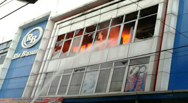 ria-busana