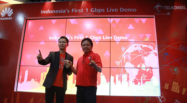 telkomsel-dan-huawei-uji-coba-teknologi-seluler-1-gbps