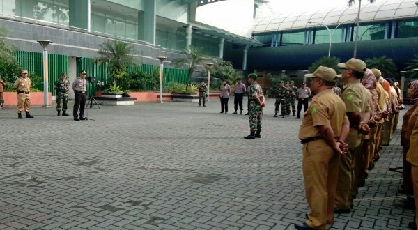Polisi Akan Tindak Ormas Yang Lakukan Sweeping Atribut Natal