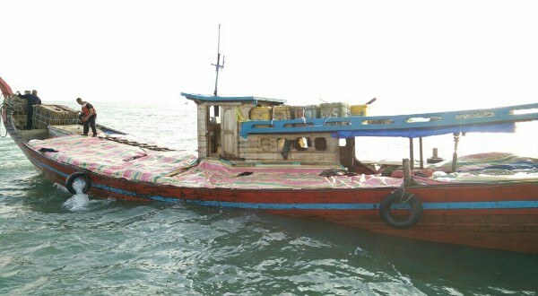kapal bawa bawang ilegal
