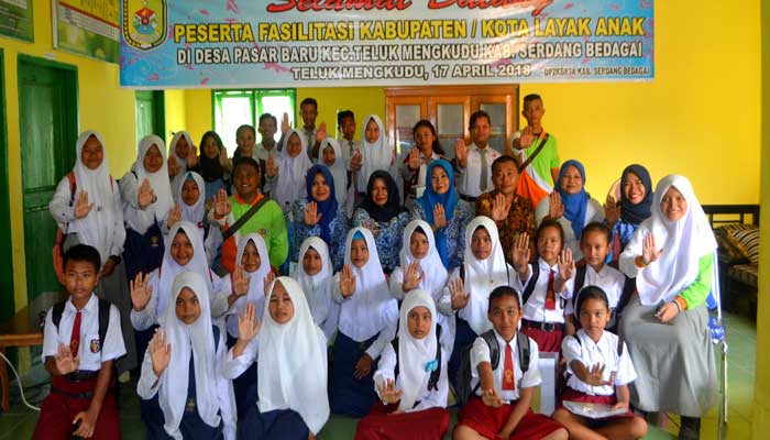 LAYAK-ANAK