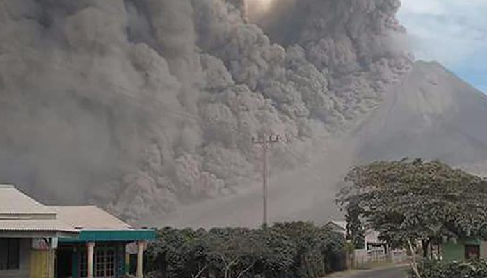 GUNUNG-SINABUNG