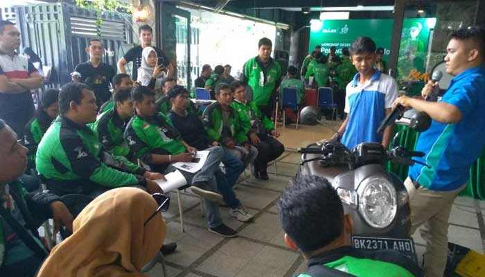 GOJEK