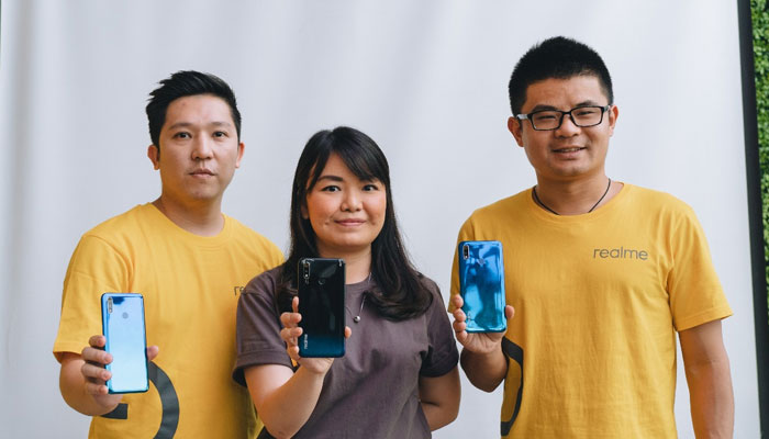 REALME-3