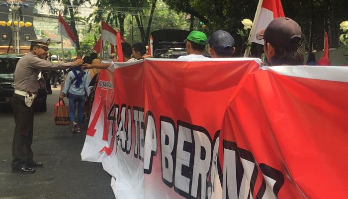 relawan