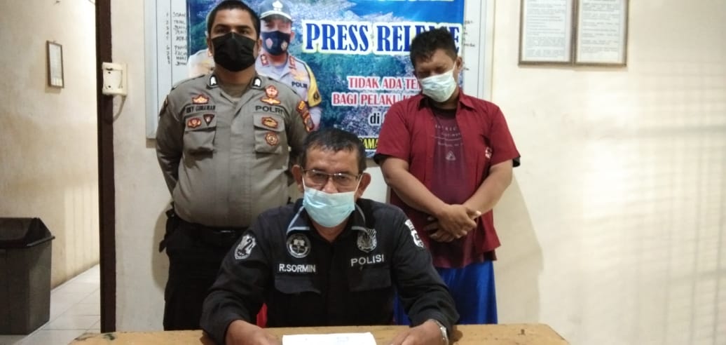 gerebek rumah pengedar sabu-sabu di sibolga