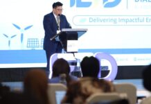 SNDC Indonesia Gagal Terjemahkan Ambisi 100% Energi Terbarukan Institute for Essential Services Reform menilai target dalam SNDC masih belum cukup ambisius untuk menekan emisi sesuai jalur Persetujuan Paris. (Foto: IESR)