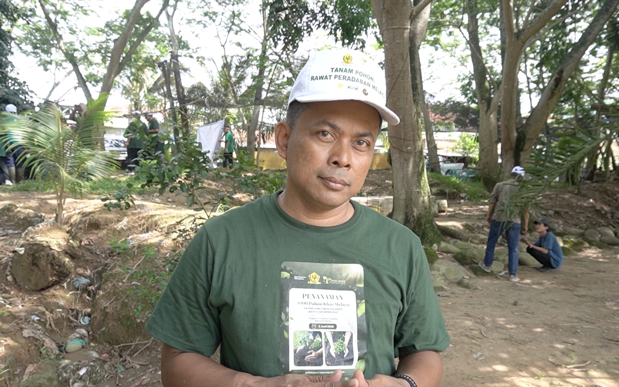 Pemulihan Sungai Deli Kunci Keselamatan Warga Kota Medan Menanam pohon berarti menjaga masa depan Sungai Deli. GJI mengajak seluruh warga Kota Medan ikut melindungi daerah aliran sungai sebagai langkah nyata mengurangi risiko banjir.